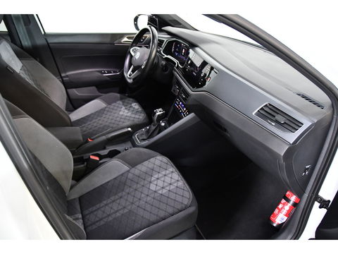 Volkswagen Taigo 1.5 TSI R-Line Pano Side assist Camera Business