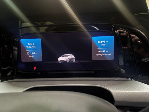 Volkswagen Golf 1.5 eTSI