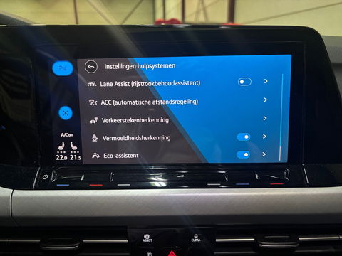 Volkswagen Golf 1.5 eTSI