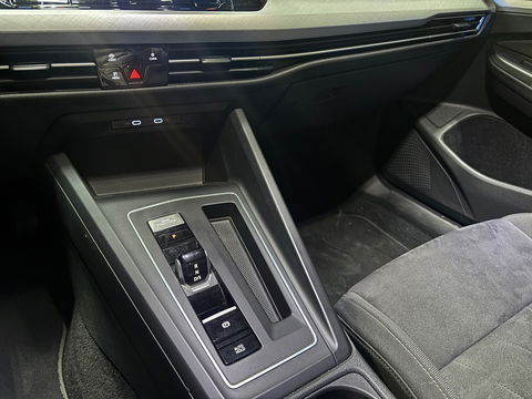 Volkswagen Golf 1.5 eTSI