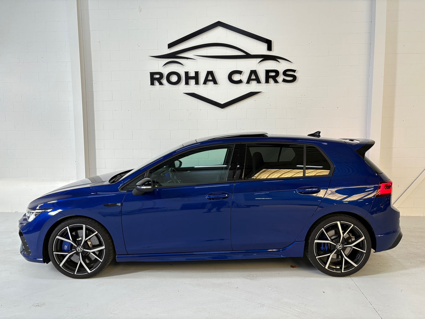 Volkswagen Golf 2.0 TSI R 4Motion Akra Performance