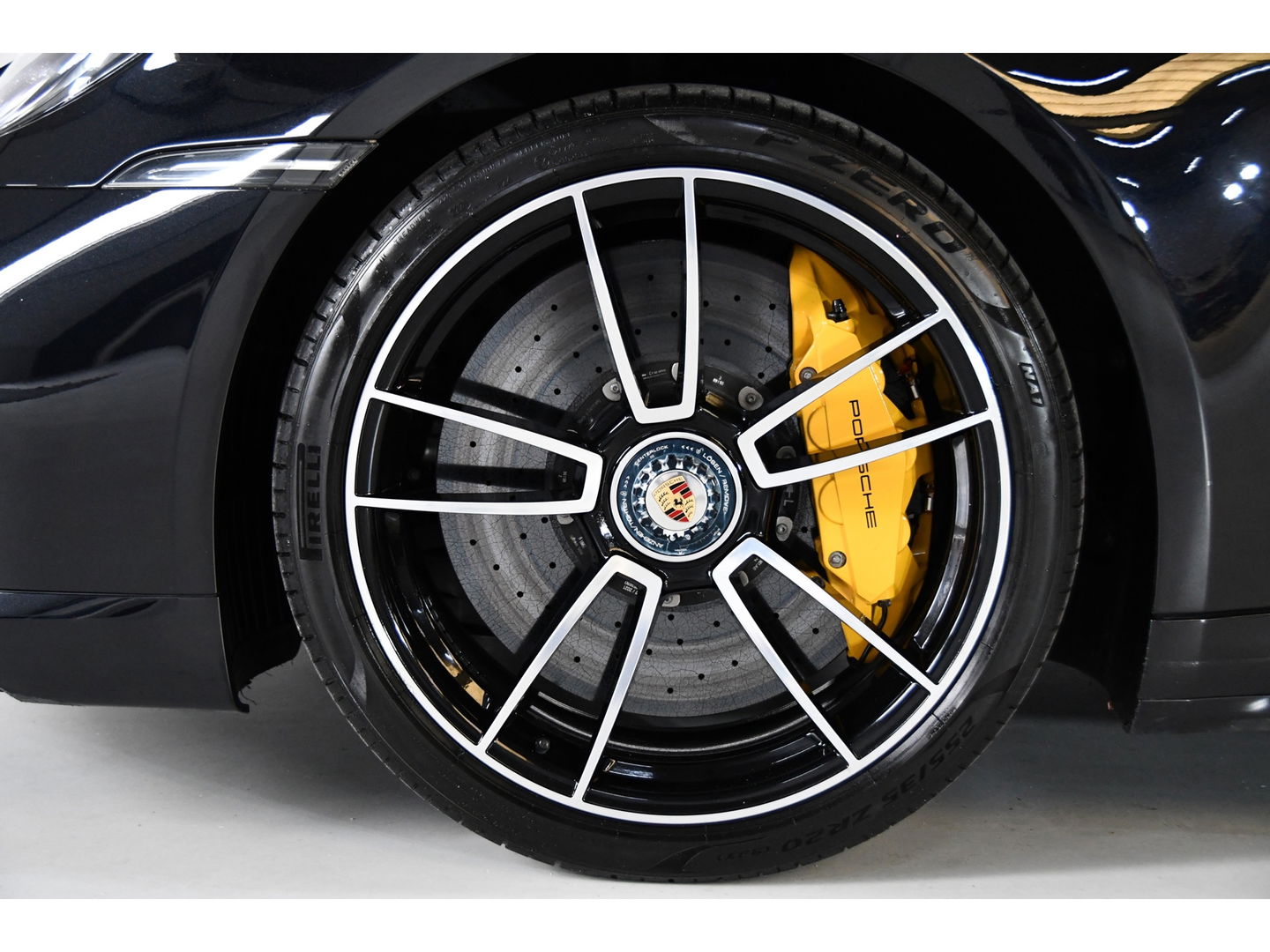 Porsche 992 3.8 Turbo S Keramisch, Burmester, Schuifkanteldak, Nightvision, 650PK