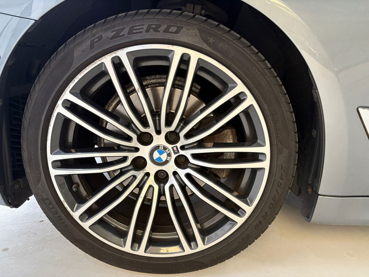 BMW 5 Serie 520i High Executive M-pakket