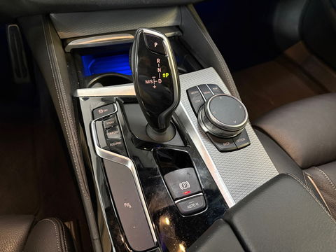 BMW 5 Serie 520i High Executive M-pakket