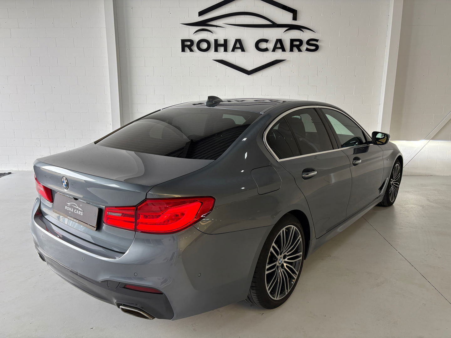 BMW 5 Serie 520i High Executive M-pakket