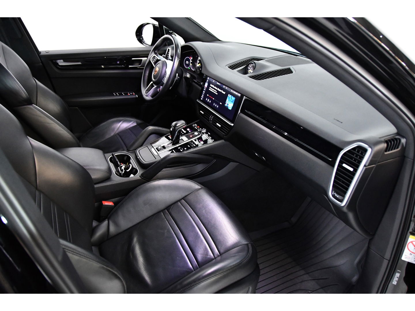 Porsche Cayenne Coupe 3.0 E-Hybrid Sport chrono, Panorama