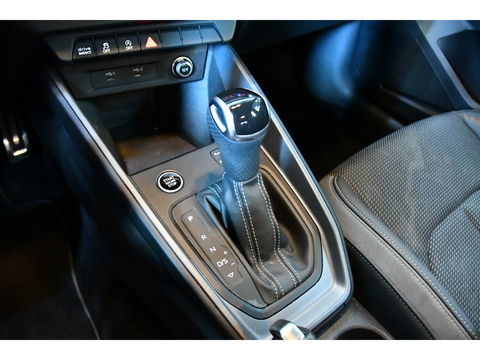 Audi A1 SPORTBACK 30 TFSI Advanced S-edition