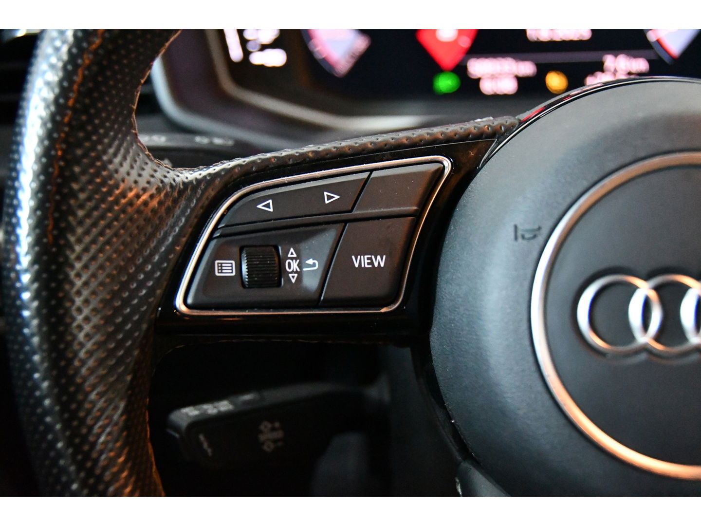 Audi A1 SPORTBACK 30 TFSI Advanced S-edition