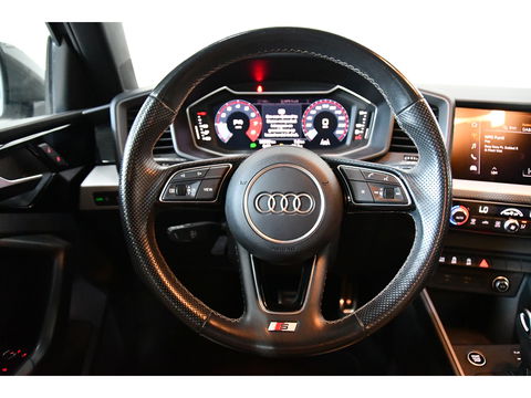 Audi A1 SPORTBACK 30 TFSI Advanced S-edition