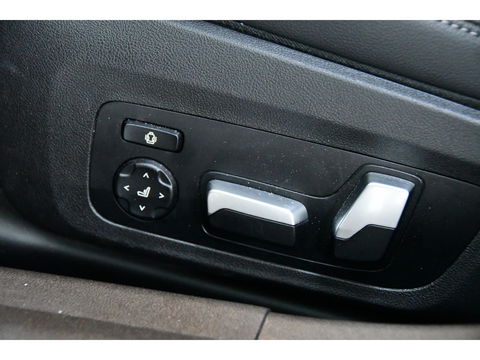 BMW 3-serie 330e High Executive, Schuifkanteldak, M-pakket, Head up, Apple carplay