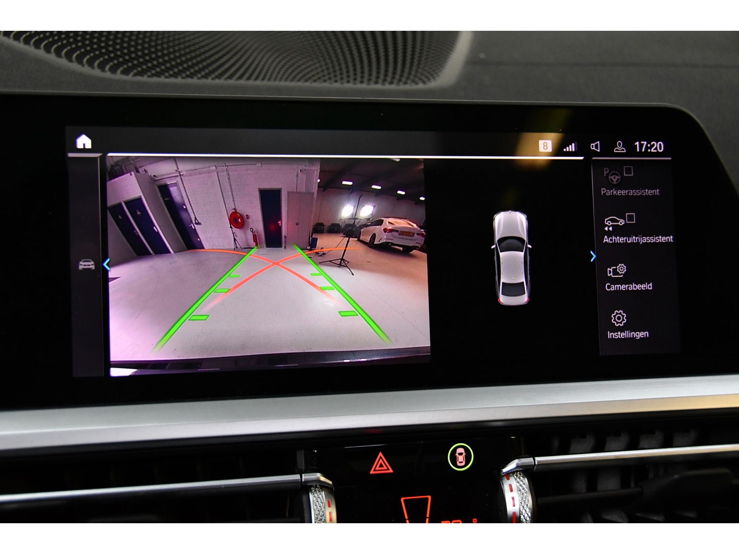 BMW 3-serie 330e High Executive, Schuifkanteldak, M-pakket, Head up, Apple carplay