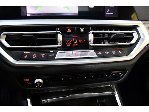 BMW 3-serie 330e High Executive, Schuifkanteldak, M-pakket, Head up, Apple carplay