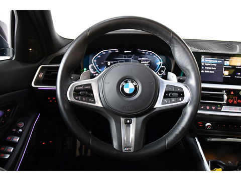 BMW 3-serie 330e High Executive, Schuifkanteldak, M-pakket, Head up, Apple carplay
