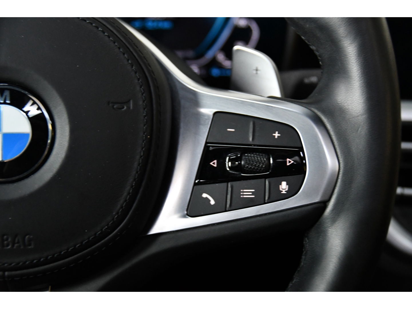 BMW 3-serie 330e High Executive, Schuifkanteldak, M-pakket, Head up, Apple carplay