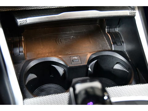 BMW 3-serie 330e High Executive, Schuifkanteldak, M-pakket, Head up, Apple carplay