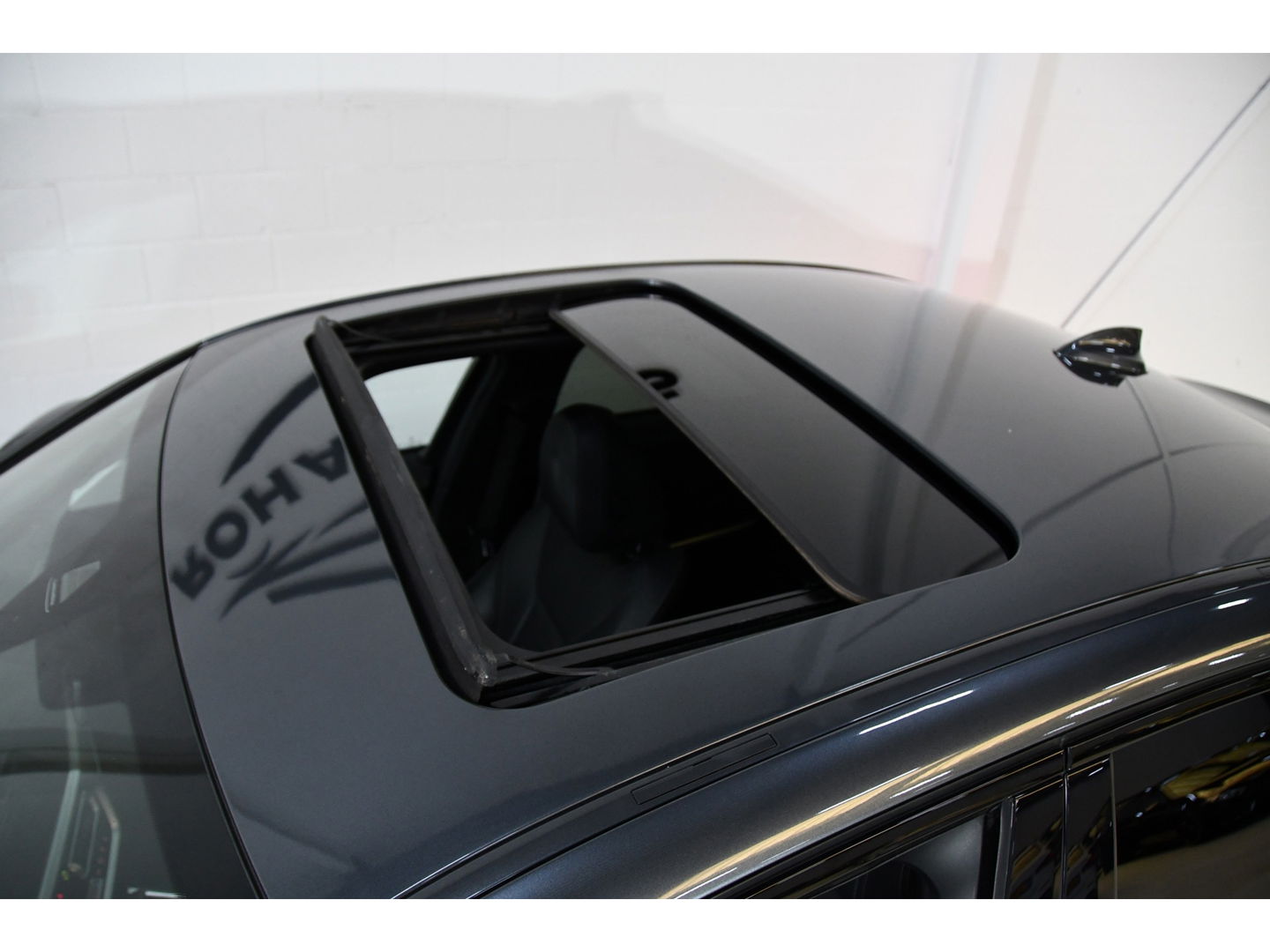 BMW 3-serie 330e High Executive, Schuifkanteldak, M-pakket, Head up, Apple carplay