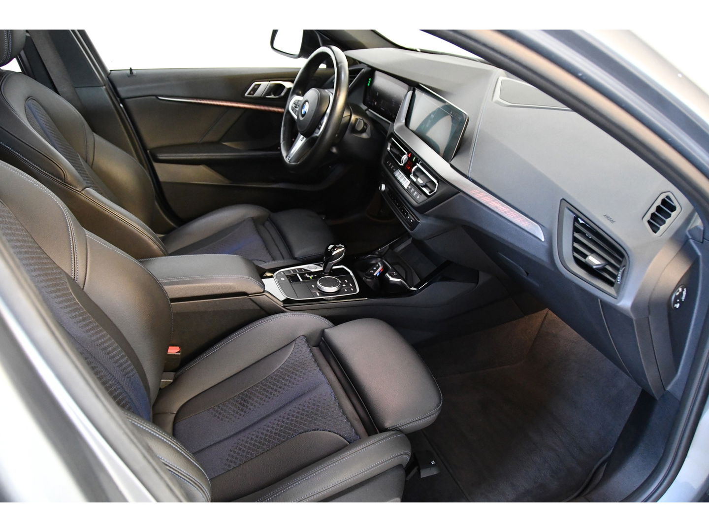 BMW 1-serie 118 i Executive M Sport Pakket Pano Sfeerverlichting