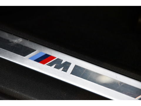 BMW 1-serie 118 i Executive M Sport Pakket Pano Sfeerverlichting