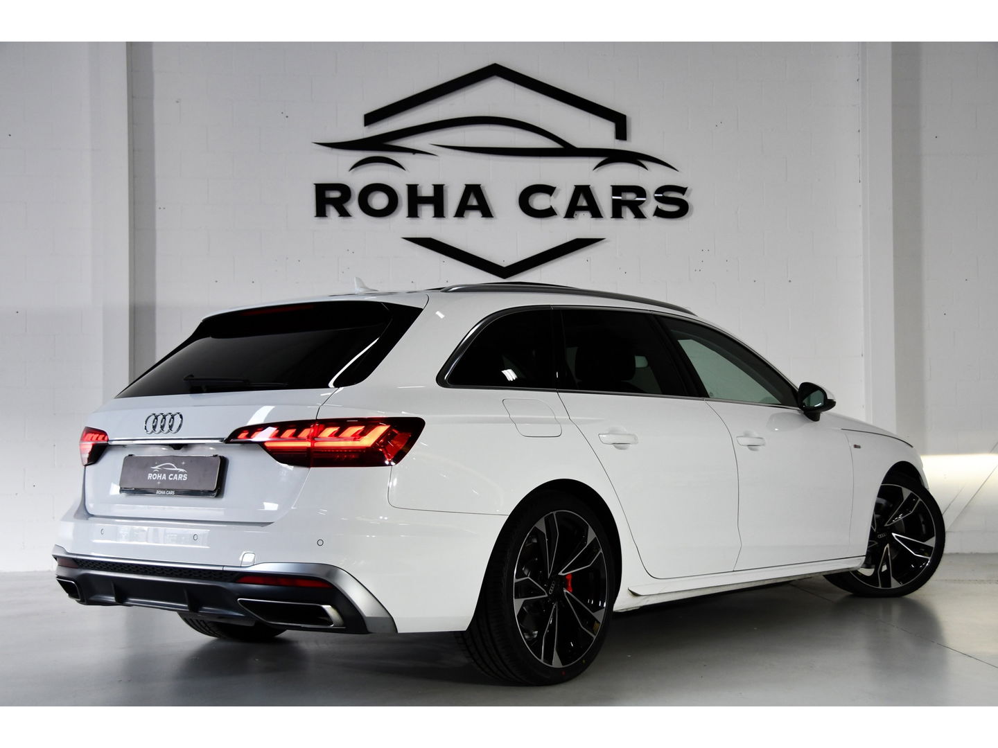 Audi A4 AVANT 35 TFSI Launch edition Sport S-line