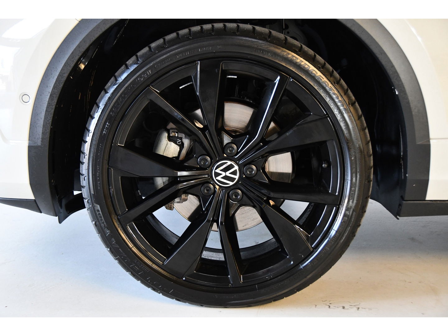Volkswagen T-Roc 1.5 TSI R-Line Pano/Beats/Iq-light