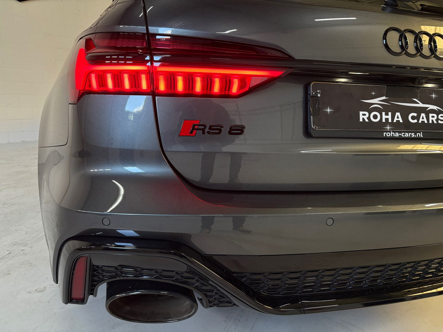 Audi RS6 quattro PANO, 4WS, Carbon (Fabrieks garantie tot 2026)