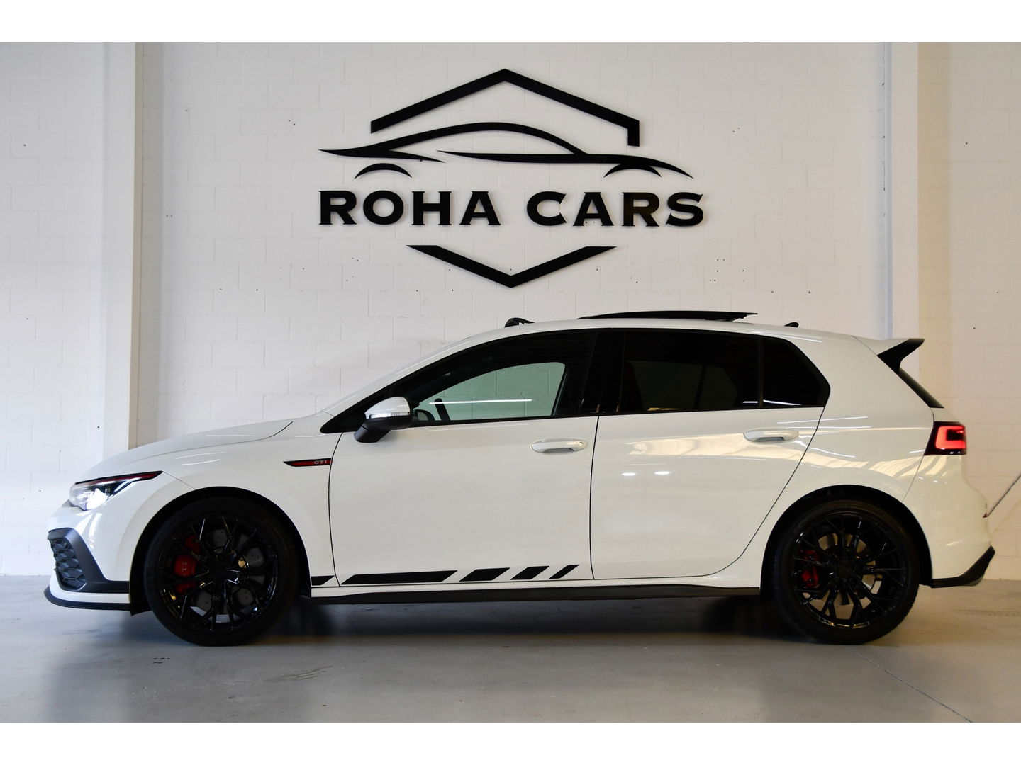 Volkswagen Golf 2.0 TSI GTI CLUBSPORT 300pk panorama