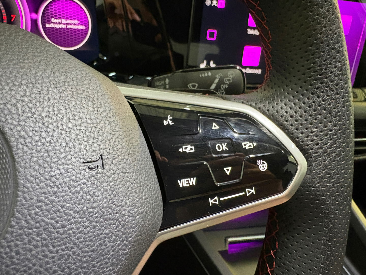 Volkswagen Golf 2.0 TSI GTI CLUBSPORT 300pk panorama