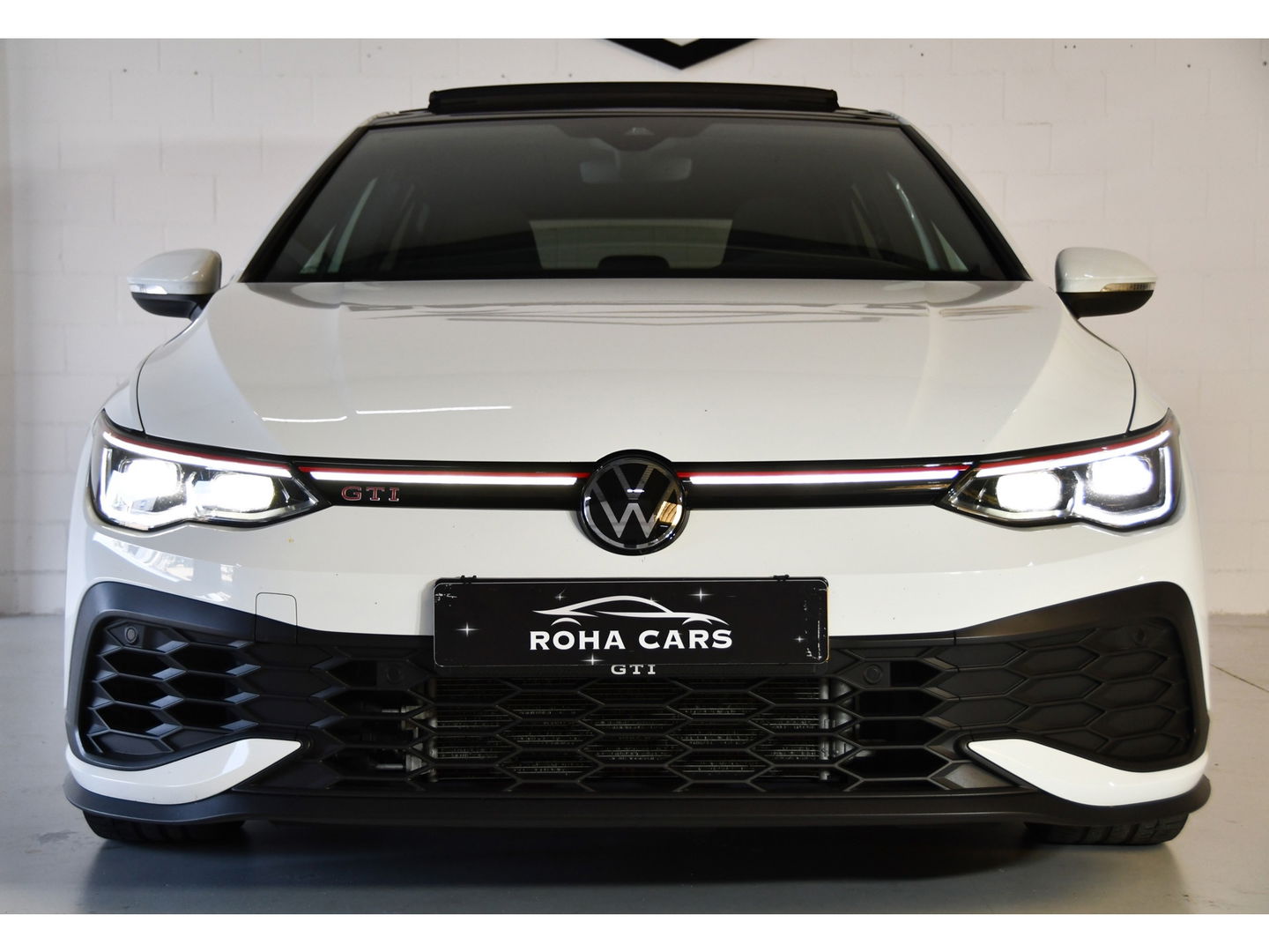 Volkswagen Golf 2.0 TSI GTI CLUBSPORT 300pk panorama