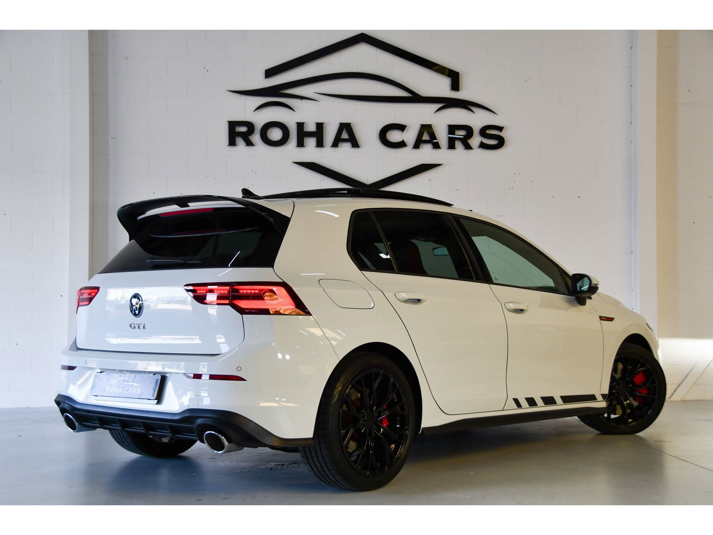 Volkswagen Golf 2.0 TSI GTI CLUBSPORT 300pk panorama