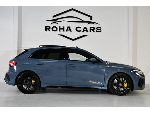 Audi A3 Sportback 2.5 TFSI RS 3 quattro Pano/Sfeer/Keyless/Matrix