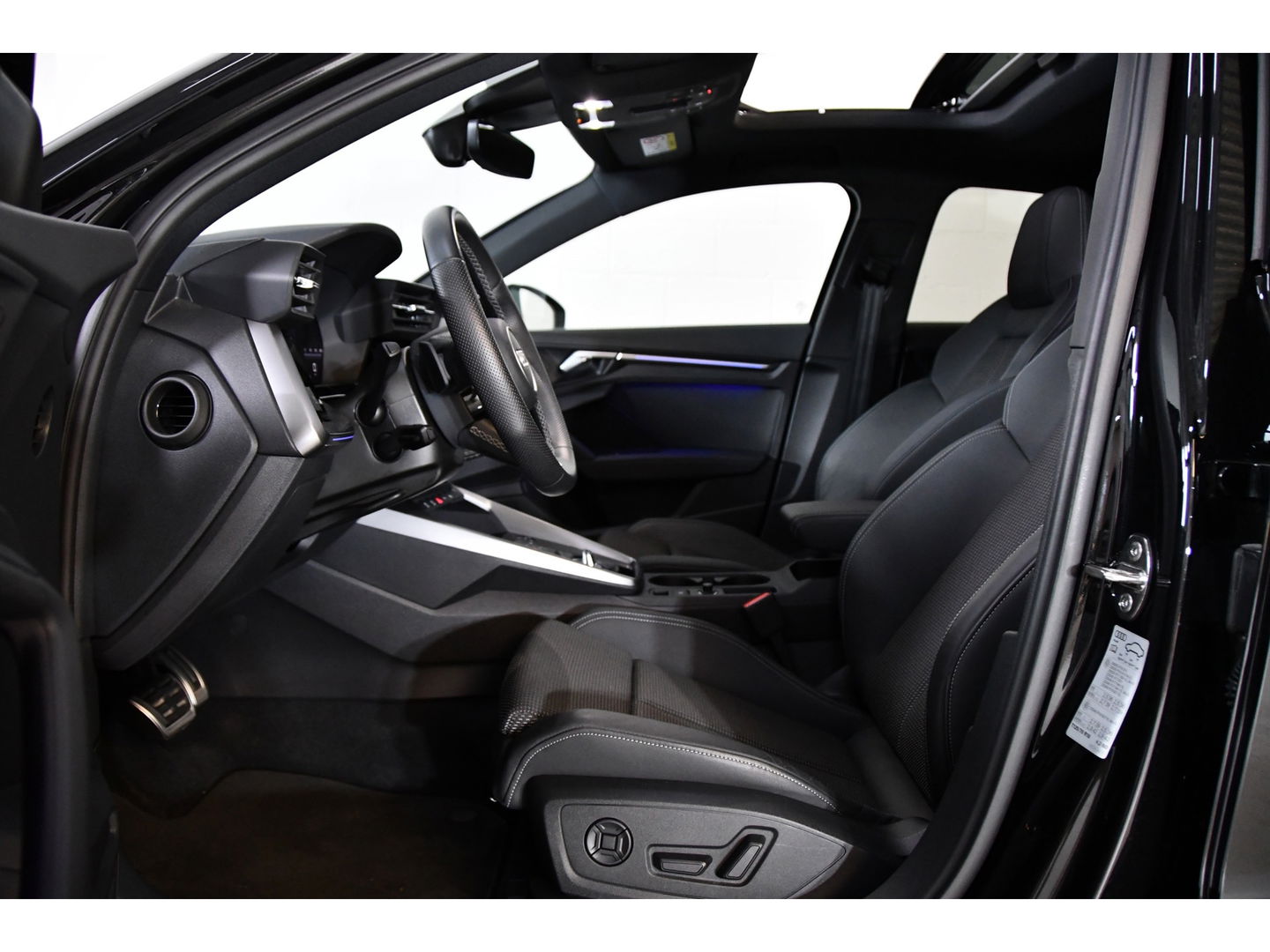 Audi A3 A3 Lim 35 TFSI S-tronic S-line