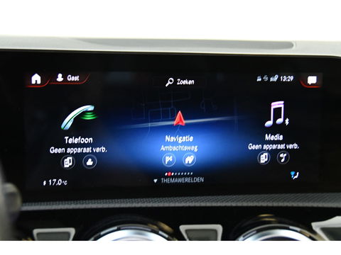 Mercedes-Benz A-Klasse 250 Premium Plus, Burmester, Schuifkantel, Sfeerverlichting