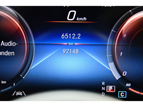 Mercedes-Benz A-Klasse 250 Premium Plus, Burmester, Schuifkantel, Sfeerverlichting