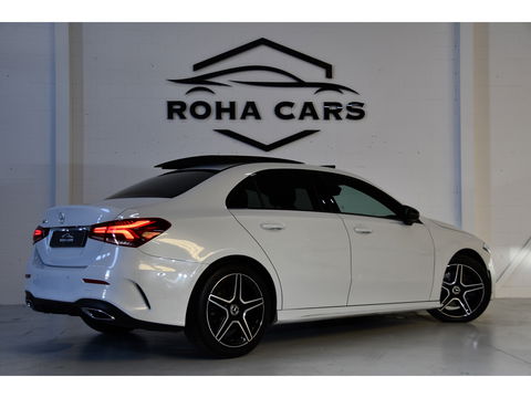 Mercedes-Benz A-Klasse 250 Premium Plus, Burmester, Schuifkantel, Sfeerverlichting