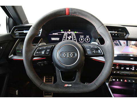 Audi A3 RS3 Sportback 2.5 TFSI Quattro Milltek