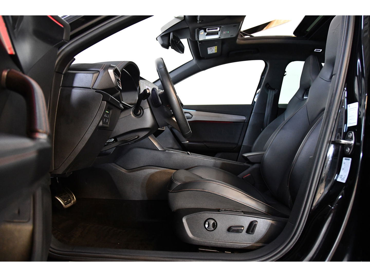 CUPRA Formentor 2.0 TSI 4DRIVE Pano/Keyless/Cam