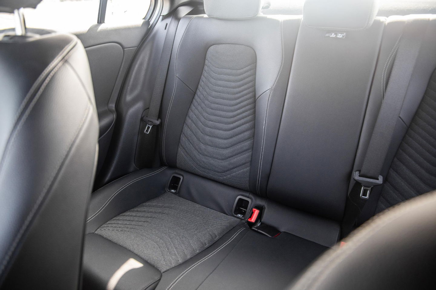 Mercedes-Benz A-Klasse A-Klasse Limousine A-Klasse Limousine A 250 e ( AUTOMAAT / LEDER / CRUISE CONTROLE / CAMERA / CARPLAY