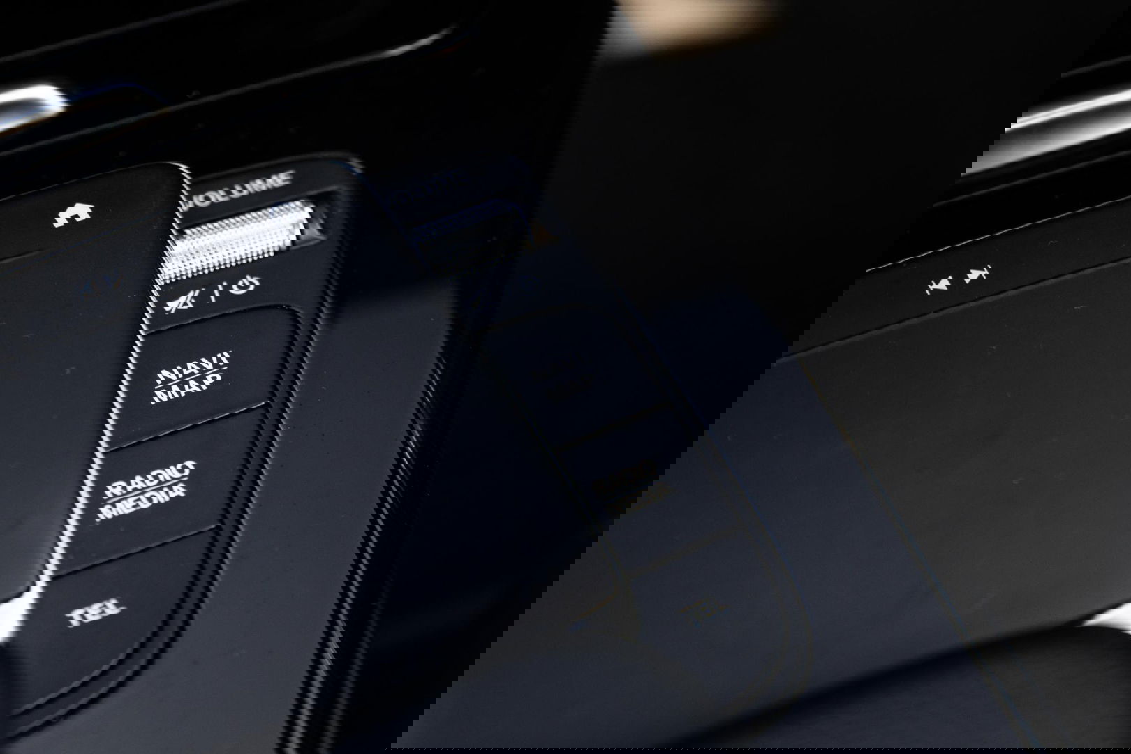 Mercedes-Benz A-Klasse A-Klasse Limousine A-Klasse Limousine A 250 e ( AUTOMAAT / LEDER / CRUISE CONTROLE / CAMERA / CARPLAY