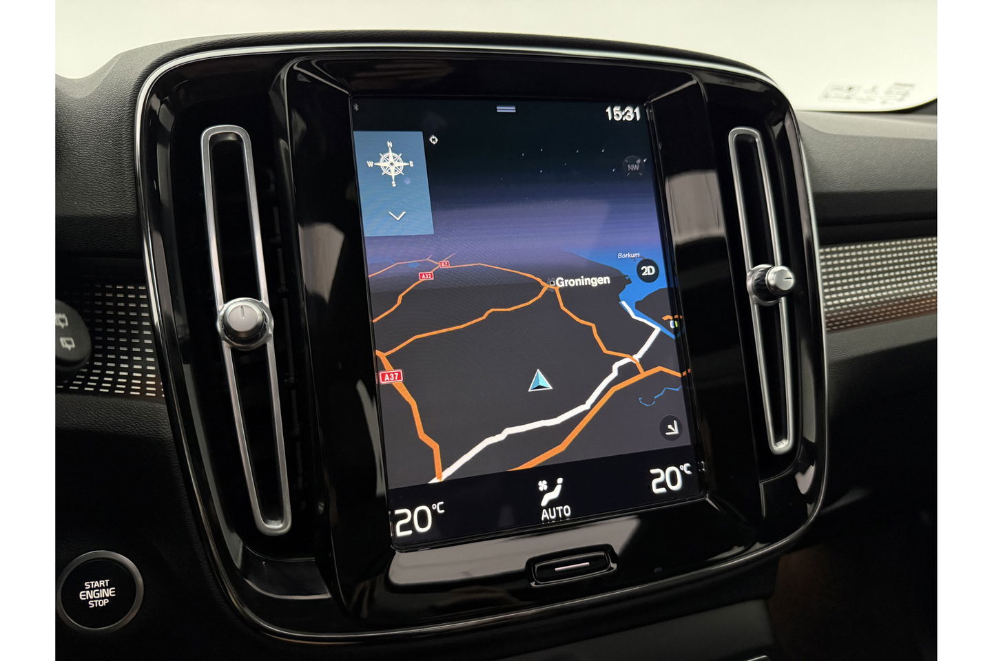 Volvo XC40 1.5 T5 Recharge Inscription 262PK Pano Camera Carplay LED Virtual Clima Cruise Navi Leder PDC 19''LMV