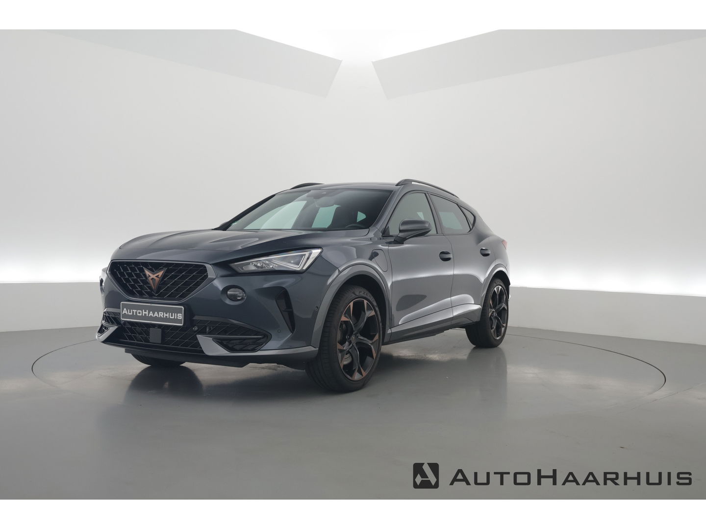 CUPRA Formentor 1.4 e-Hybrid VZ 245pk | Sportstuur | Adapt. Cruise | Keyless | Camera | Memory seat | Navi