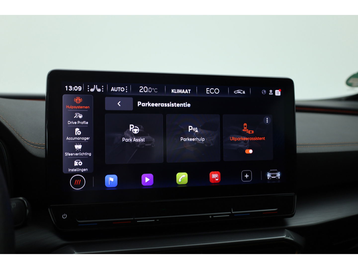 CUPRA Formentor 1.4 e-Hybrid VZ 245pk | Sportstuur | Adapt. Cruise | Keyless | Camera | Memory seat | Navi