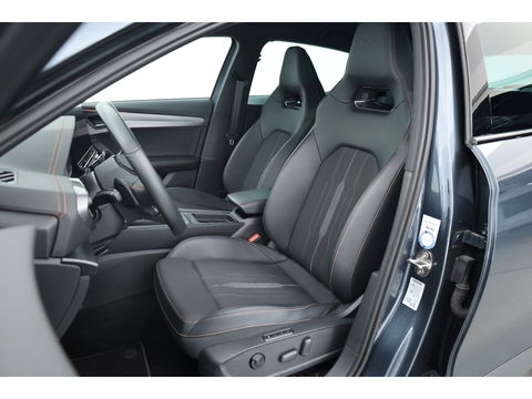 CUPRA Formentor 1.4 e-Hybrid VZ 245pk | Sportstuur | Adapt. Cruise | Keyless | Camera | Memory seat | Navi