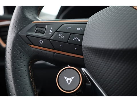 CUPRA Formentor 1.4 e-Hybrid VZ 245pk | Sportstuur | Adapt. Cruise | Keyless | Camera | Memory seat | Navi