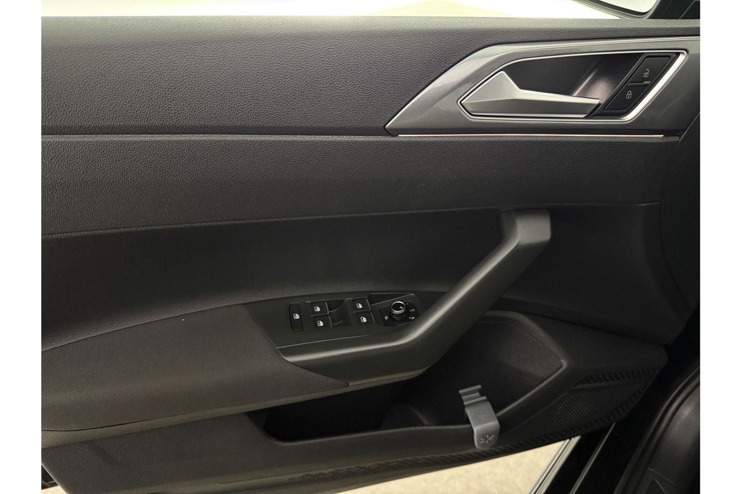 Volkswagen Polo 1.0 TSI R-line LED ACC Carplay Clima Navigatie Parkeersensoren 16"LMV