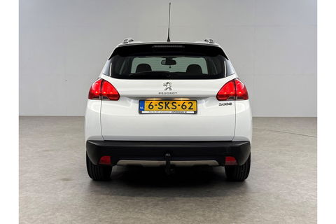 Peugeot 2008 1.2 VTi Allure Clima Cruise LED Sfeerverlichting Trekhaak Navi PDC 16"LMV