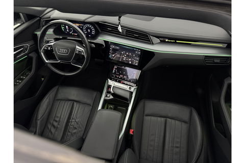 Audi e-tron 50 Quattro 313PK 71 kWh Pano LED ACC Sfeer Memory Camera Clima Leder Navi Virtual PDC 20"LMV