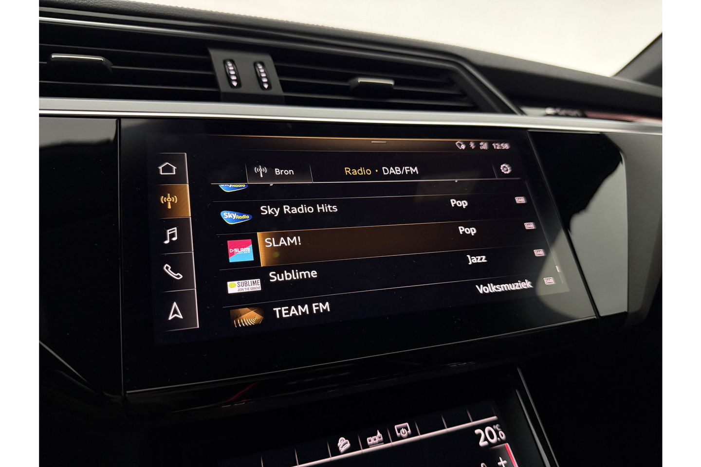 Audi e-tron 50 Quattro 313PK 71 kWh Pano LED ACC Sfeer Memory Camera Clima Leder Navi Virtual PDC 20"LMV