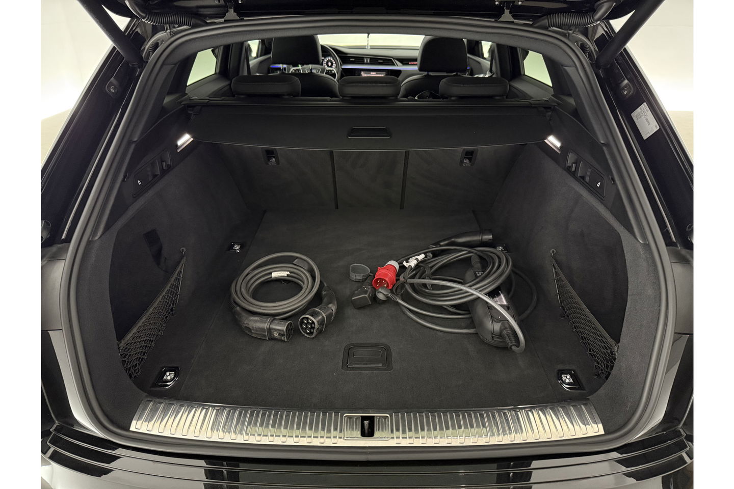 Audi e-tron 50 Quattro 313PK 71 kWh Pano LED ACC Sfeer Memory Camera Clima Leder Navi Virtual PDC 20"LMV