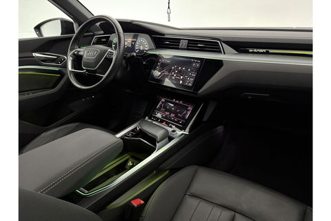 Audi e-tron 50 Quattro 313PK 71 kWh Pano LED ACC Sfeer Memory Camera Clima Leder Navi Virtual PDC 20"LMV