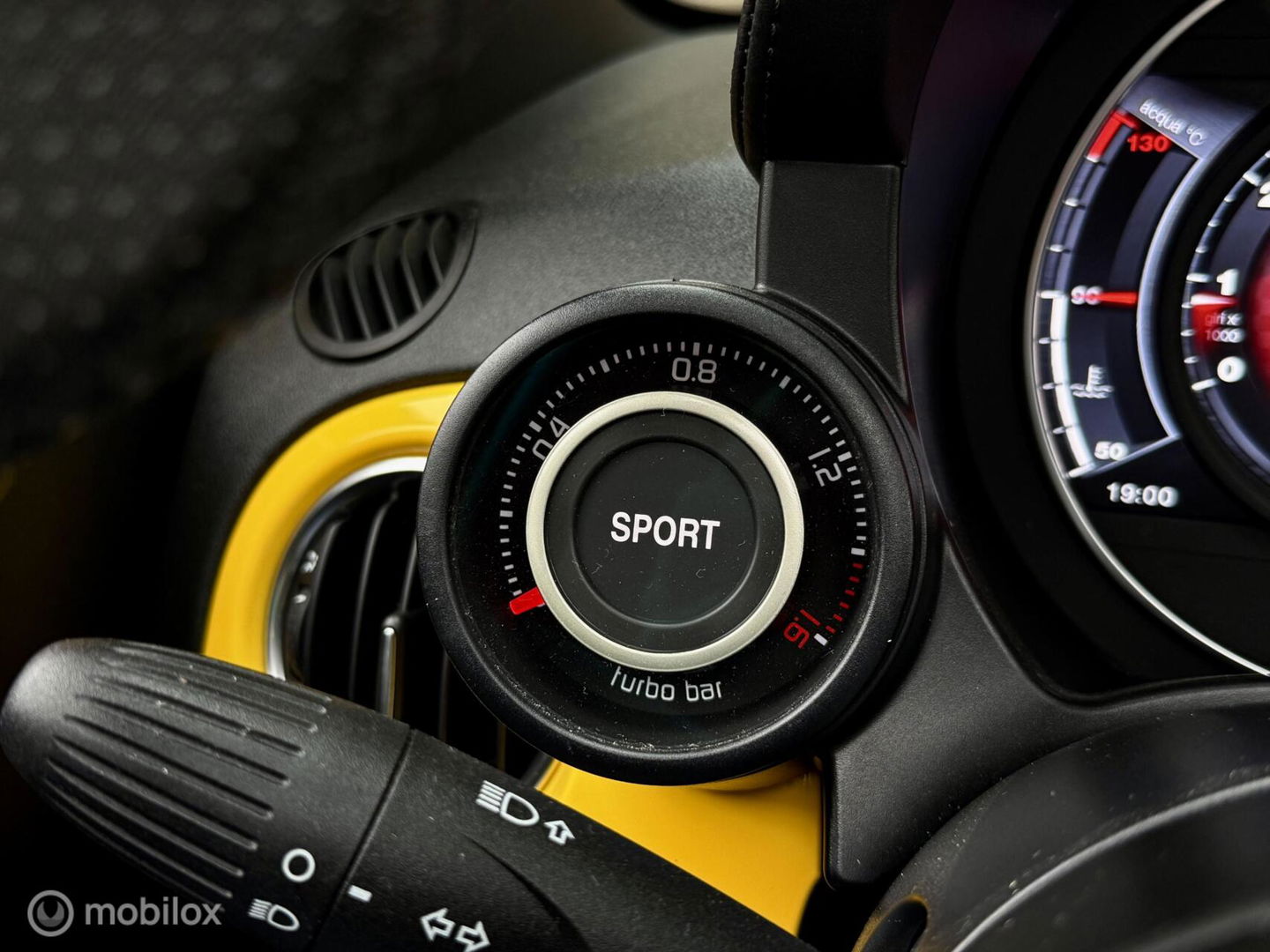 Abarth 595C 1.4 T | Cabrio | Monza | Handbak | Giallo Modena
